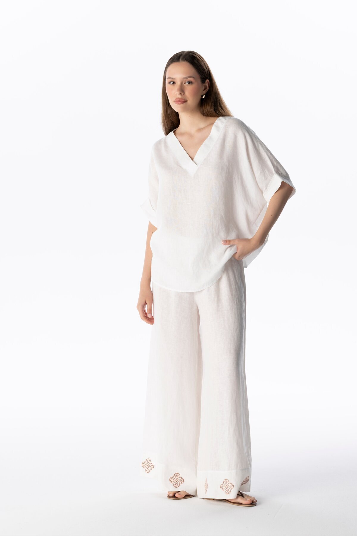 LINEN BLOUSE