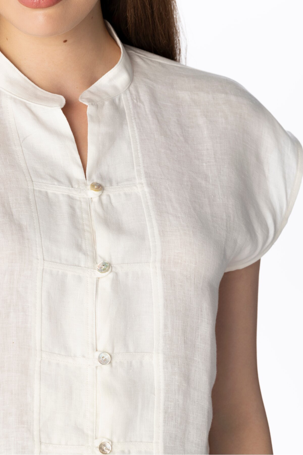 LINEN BUTTON TOP